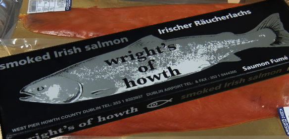 ボリュームたっぷり700gのオーガニック・アイリッシュサーモンです